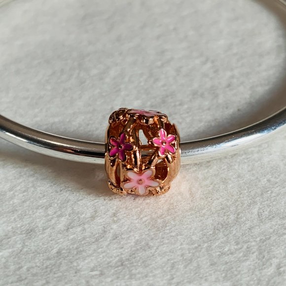 NEW Authentic Pandora ROSE GOLD Openwork Pink Daisy Flower Charm - Picture 4 of 7